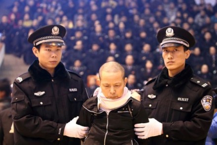 Good News! China Begins Eradication Of Corrupt Police, Judges, Prosecutors, & Bankers. Changshaexecutes15inoneday01liuzhuiheng560x373
